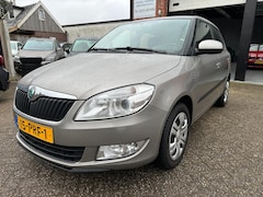 Skoda Fabia - 1.2 TSI Ambition AIRCO-CRUISE-PDC-CENTRAAL