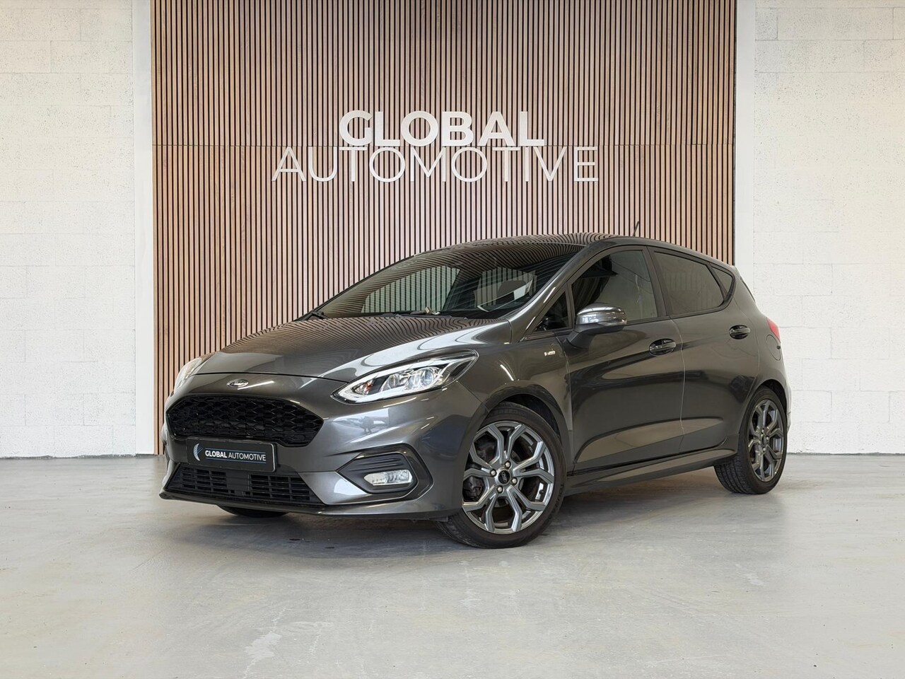 Ford Fiesta - 1.0 EcoBoost ST-Line - 17'' - STUURVERWARMING - VOORRUIT VERWARMING - AutoWereld.nl