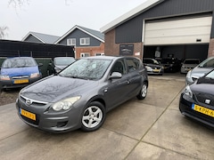 Hyundai i30 - 1.4i Blue Active Cool |NEW APK|NAP|AIRCO|CRUISE|TREKHAAK|AUX-USB|ELECT PAKKET|CENTRL DEUR|