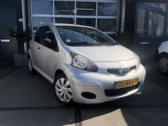 Toyota Aygo - 1.0-12V Access Airco 5drs NAP Nieuwe APK