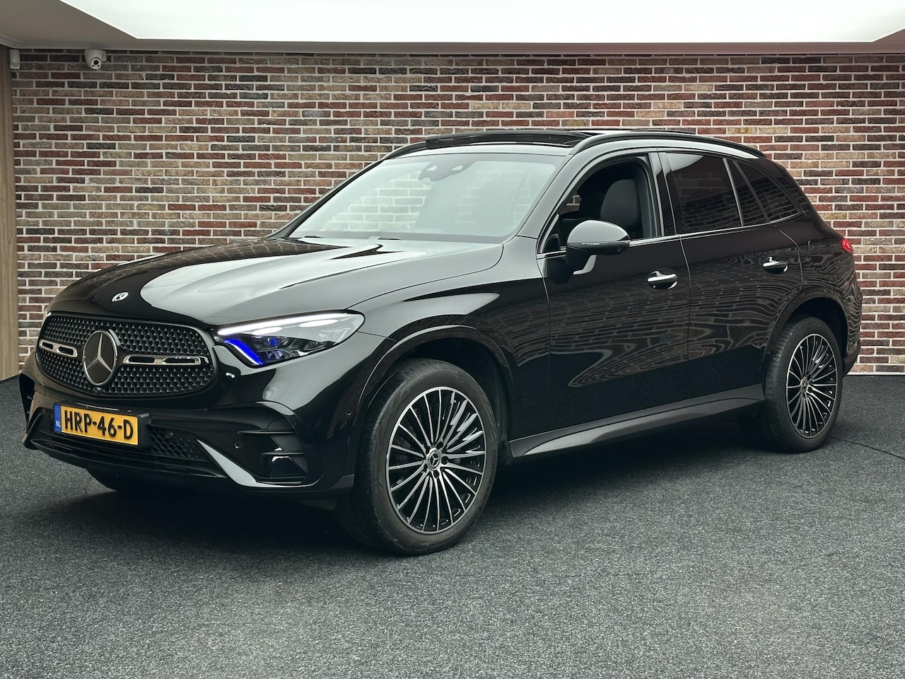 Mercedes-Benz GLC-klasse - 400e 4MATIC AMG Line Panorama Memory Headup - AutoWereld.nl