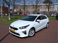 Kia Cee'd - Ceed 1.4 T-GDi DynamicPlusLine 141 PK, , , stuurverwarming nw banden