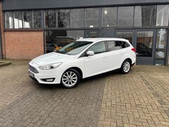 Ford Focus Wagon - 1.0 Titanium, Cruise control, Navi, Leder, Camera