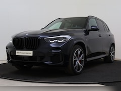 BMW X5 - xDrive45e High Executive M Sport Automaat / Trekhaak / Sportstoelen / Parking Assistant Pl