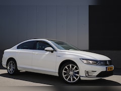 Volkswagen Passat - 1.4 TSI GTE 218pk/*Highline*Adaptive/Virtual/Sunroof/Trekh./Leder/18"