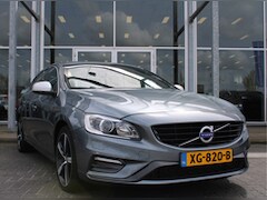 Volvo V60 - D4 191PK Business Sport | Org. NL | Verw. Voorstoelen | Cruise Control | Trekhaak | Navi |