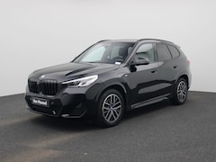 BMW X1 - xDrive25e 180kW | Apple Carplay | Elektrische Achterklep | Led Verlichting | Achteruitrijc