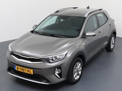 Kia Stonic - 1.0 T-GDi MHEV DynamicLine | Automaat | Trekhaak | Navigatie | Lage km-stand |