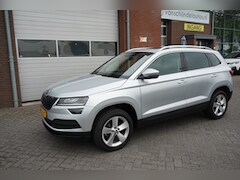Skoda Karoq - 1.5 TSI ACT 150PK BUSINESS EDITION PLUS ORIGINEEL NL PANORAMADAK CAMERA 4X NIEUWE BANDEN S