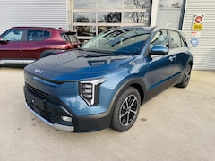 Kia Niro - 1.6 GDi Hybrid ComfortLine Rijklaar incl. Metalliclak | VoorraadVoordeelAuto | Ruim €3800,