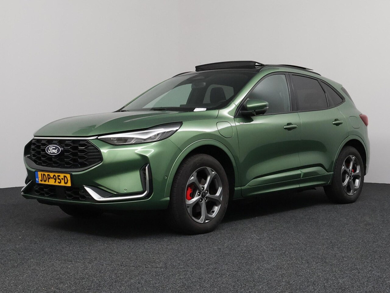 Ford Kuga - 2.5 PHEV ST-Line X | Winterpakket | Trekhaak | Panoramadak | ACC! - AutoWereld.nl
