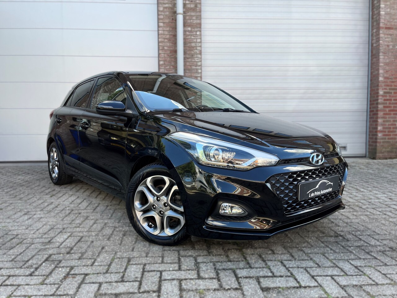 Hyundai i20 - 1.0 T-GDI i-Motion Dealer oh/Navi/Camera/Garantie - AutoWereld.nl