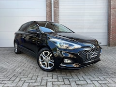 Hyundai i20 - 1.0 T-GDI i-Motion Dealer oh/Navi/Camera/Garantie