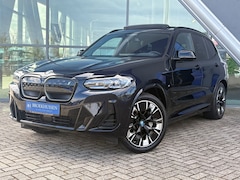 BMW iX3 - High Executive Edition M-Sport 80 kWh Shadow Line / Driving Assistant / Panoramadak