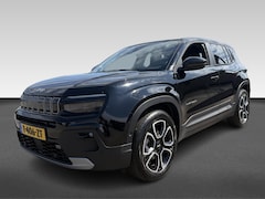 Jeep Avenger - Black Edition 54 kWh | Achteruitrijcamera | Airco (automatisch) | Apple Carplay/Android Au