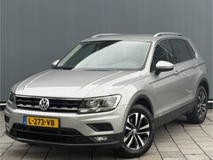 Volkswagen Tiguan - BWJ 2020 | 1.5TS 150PK I ACT Highline AUTOMAAT | TREKHAAK | CLIMA | NAVI | PRICAY GLASS |