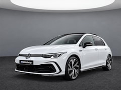 Volkswagen Golf - 1.5 eTSI 150pk R-Line DSG Automaat / Panoramadak / Black style / Standkachel / 18'' LMV HA