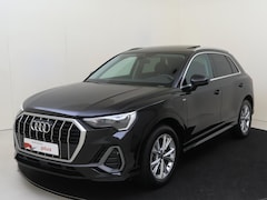 Audi Q3 - 45 TFSI e S line | SoH 95% | Panoramadak | Trekhaak | Lederen bekleding | Achteruitrijcame