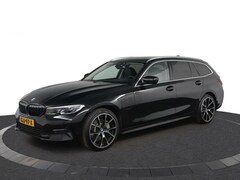 BMW 3-serie Touring - 330e High Executive | Automaat | Harman & Kardon | HUD | 1/2 Leder | PDC | Camera | Keyles