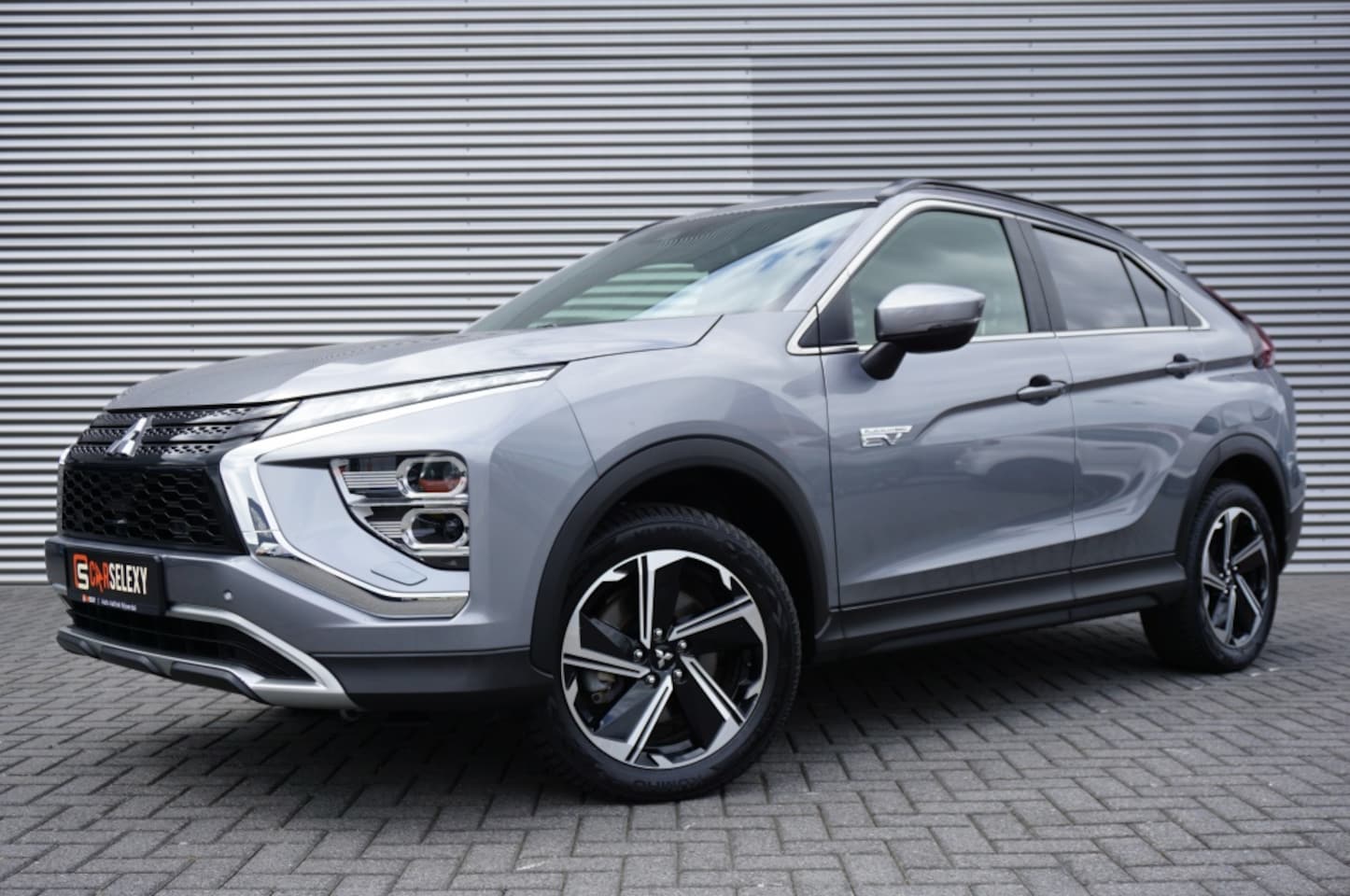 Mitsubishi Eclipse Cross - 2.4 PHEV Intense+ CRUISE | CLIMA | 1.500 KG TREKGEWICHT - AutoWereld.nl