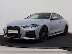BMW 4-serie Coupé - M440i Automaat / Schuif-kanteldak / Comfort Access / Achteruitrijcamera / Laserlight / Hea