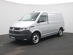 Volkswagen Transporter - 2.0 TDI L1H1 150PK GVW 3.200KG | Automaat | Trekhaak | Multifunctioneel Stuurwiel | Verwar