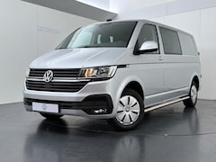 Volkswagen Transporter - 2.0 TDI L2H1 30 DC Highline | 150 PK | Automaat | Trekhaak | Cruise control | Navigatiesys