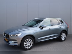 Volvo XC60 - 2.0 T8 Twin Engine AWD Momentum Pro Open-dak/Trekhaak/Camera/Leder/Carplay-android