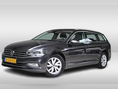 Volkswagen Passat Variant - 1.5 TSI DSG Business | Navigatie | PDC + Camera | App Connect