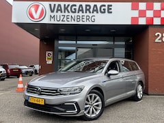 Volkswagen Passat Variant - 1.4 TSI PHEV GTE Business // LED // ADAP. CRUISE // NAVI + CARPLAY // CAMERA // PDC V+A //