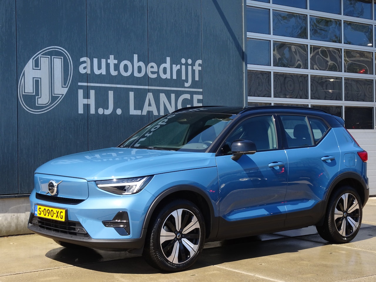 Volvo XC40 - Recharge Core 70 kWhSOH 92% - AutoWereld.nl