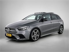 Mercedes-Benz B-klasse - 180 AMG Nightpakket | Panoramadak | Stoelverwarming | Augmented Reality | LED | Parkeerpak