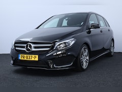 Mercedes-Benz B-klasse - 180 Business Solution AMG/ AUTOMAAT/ Zwarte-Hemel/ 18'' LMV/ LED Koplampen/ Keyless-GO/ St