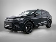 Volkswagen Tiguan - 1.5 eHybrid R-Line Edition 204 PK Plug in Hybride | Panoramadak | Black Style | Apple Carp