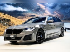BMW 5-serie Touring - 530e High Ex M Sport|HuD|PANO|BerninaGrey