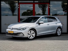 Volkswagen Golf - 1.5 TSI Style | Head Up | Stoelverwarming | ErgoActive | Camera | Adaptieve Cruise Control