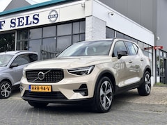Volvo XC40 - 2.0 B4 Plus Dark 197PK/KEYLESS/ZEERCOMPLEET