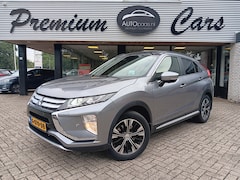 Mitsubishi Eclipse Cross - 1.5 DI-T 164PK Instyle LEER NAV, TREKH, STOEL, STUURVERW, PANODAK, HEAD UP, 1600KG AUTOMAA