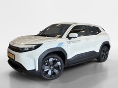 Toyota Urban Cruiser - Executive 61 kWh | PANODAK | JBL |
