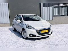Peugeot 208 - 1.2 PureTech Blue Lion Nieuw Distributie/ Airco/Cruisecontrole/PDC/Navi
