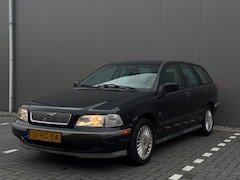 Volvo V40 - 1.8 Exclusive | Automaat | APK 26-09-2027 | stoelverwarming | Airco | elektrische ramen en