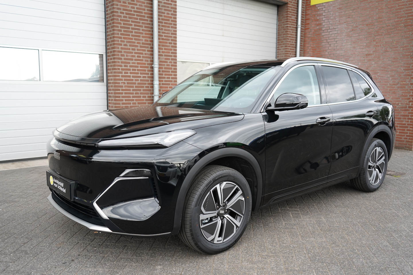 Geely Starray EM-i - 1.5 Pro 262pk PLUG-IN HYBRIDE NIEUW! RIJKLAAR 6X OP VOORRAAD DIV. KLEUREN - 8 JAAR GARANTI - AutoWereld.nl