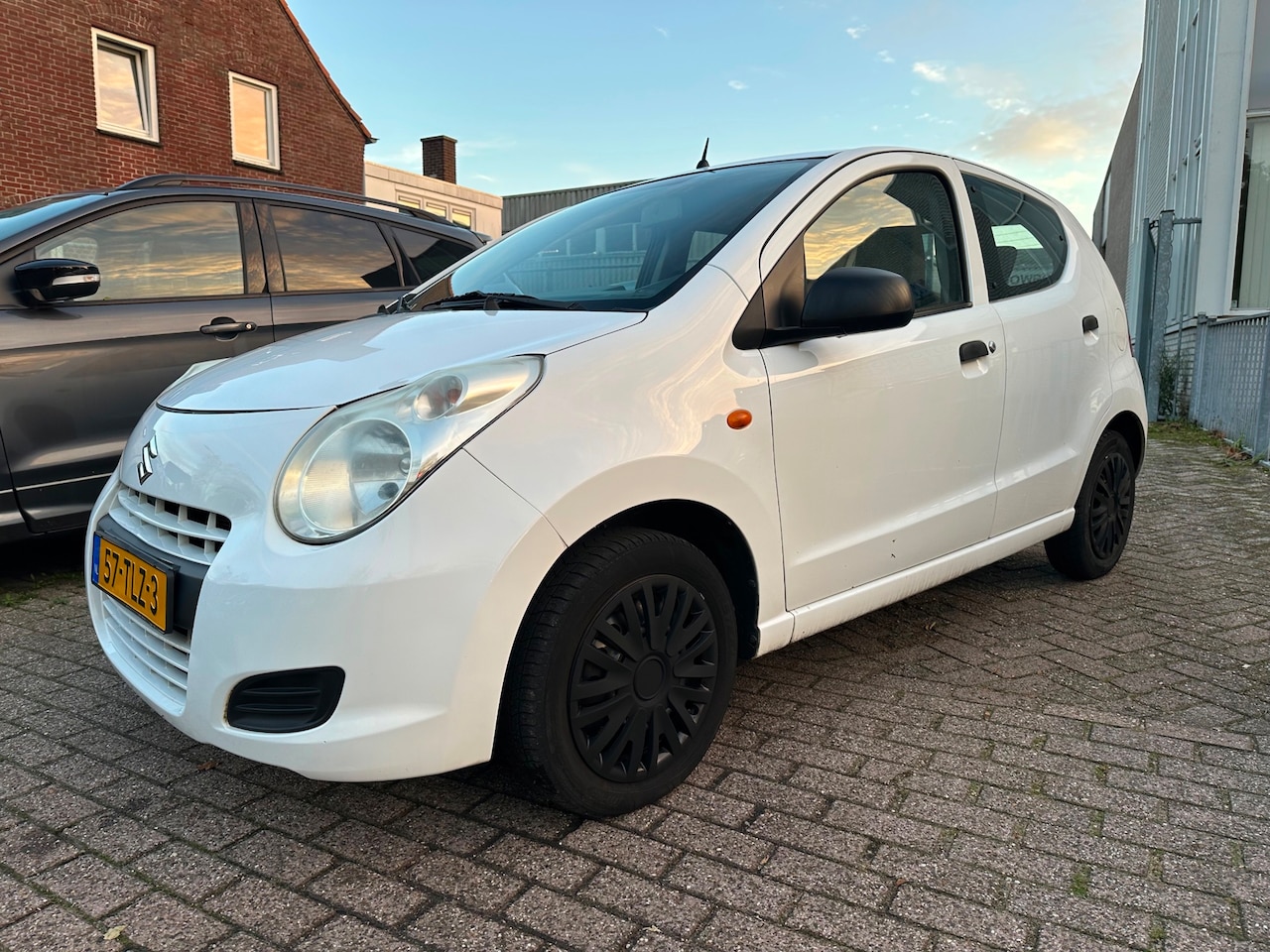Suzuki Alto - 1.0 Comfort Plus * AIRCO * PDC * - AutoWereld.nl
