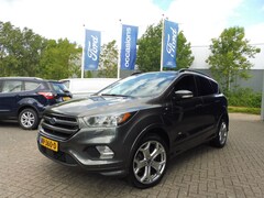 Ford Kuga - 182pk AWD ST Line Elek.haak Camera Xenon Parkassist Navi 19i lmv