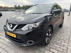 Nissan Qashqai - 1.2 N-Connecta panodak navi/camera automaat
