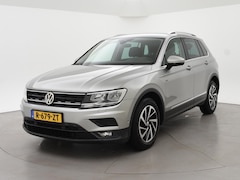 Volkswagen Tiguan - 1.4 TSI + HEAD-UP DISPLAY | ADAPTIVE CRUISE | CAMERA | ELEKTR. ACHTERKLEP | STOELVERWARMIN