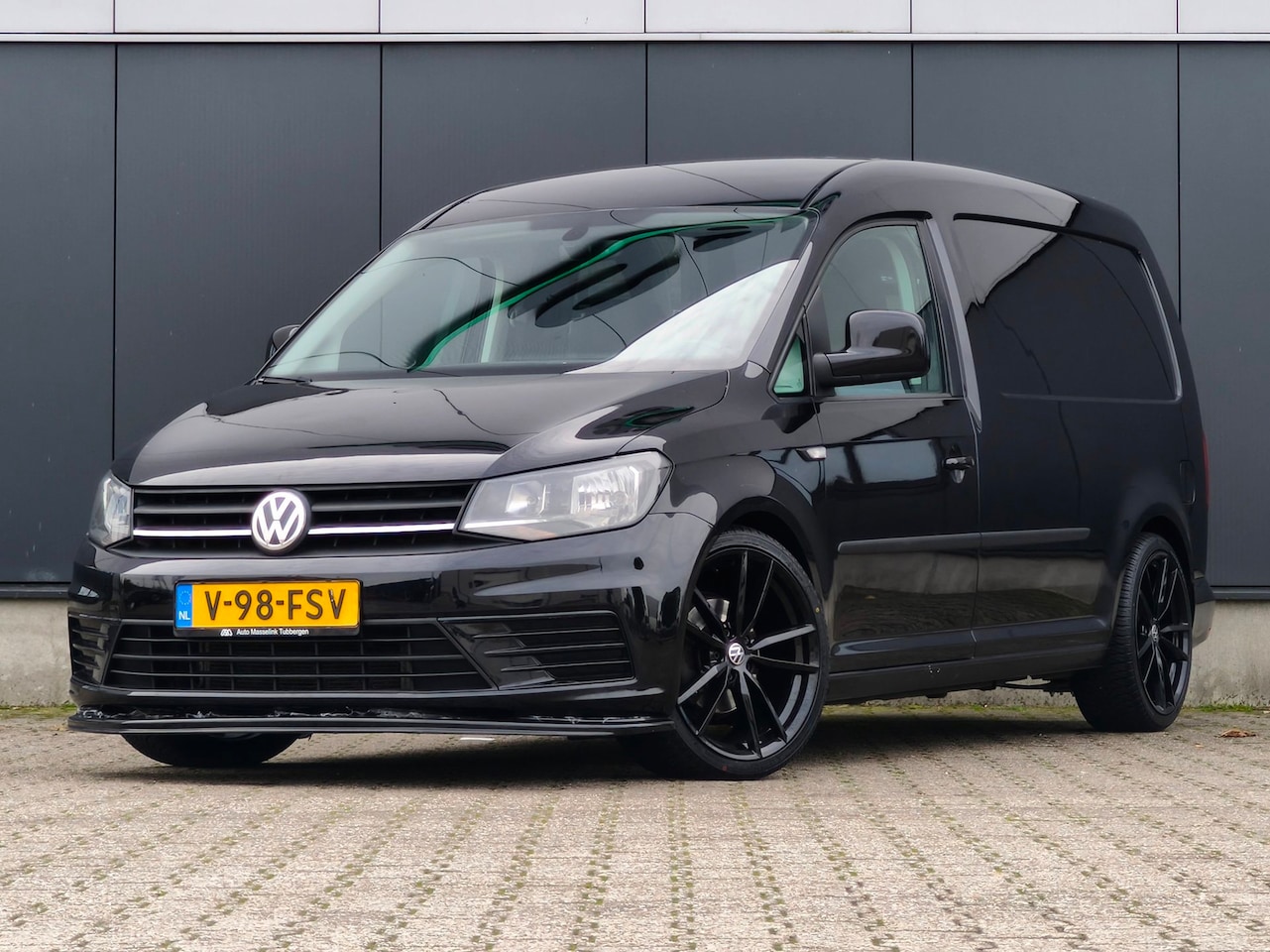 Volkswagen Caddy Maxi - 2.0TDI AUT CRUISE CLIMATE STANDKACHEL PDC STOELVERWARMING TREKHAAK - AutoWereld.nl