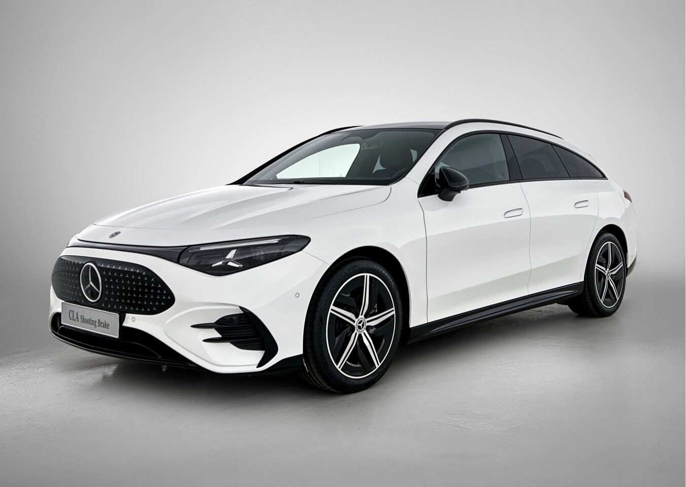 Mercedes-Benz CLA-klasse Shooting Brake - 200 Business Solution AMG 58 kWh | Premium Pakket | Winterpakket | Nightpakket | Trekhaak - AutoWereld.nl