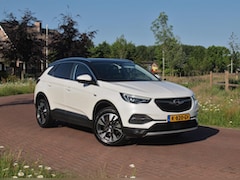 Opel Grandland X - 1.2 Turbo Ultimate | Apple Carplay | Cruise Control | Parkeersensoren | Leder-pakket |