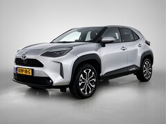 Toyota Yaris Cross - 1.5 Hybrid Dynamic | Voorstoelen verwarmd | Stuurwiel verwarmd |